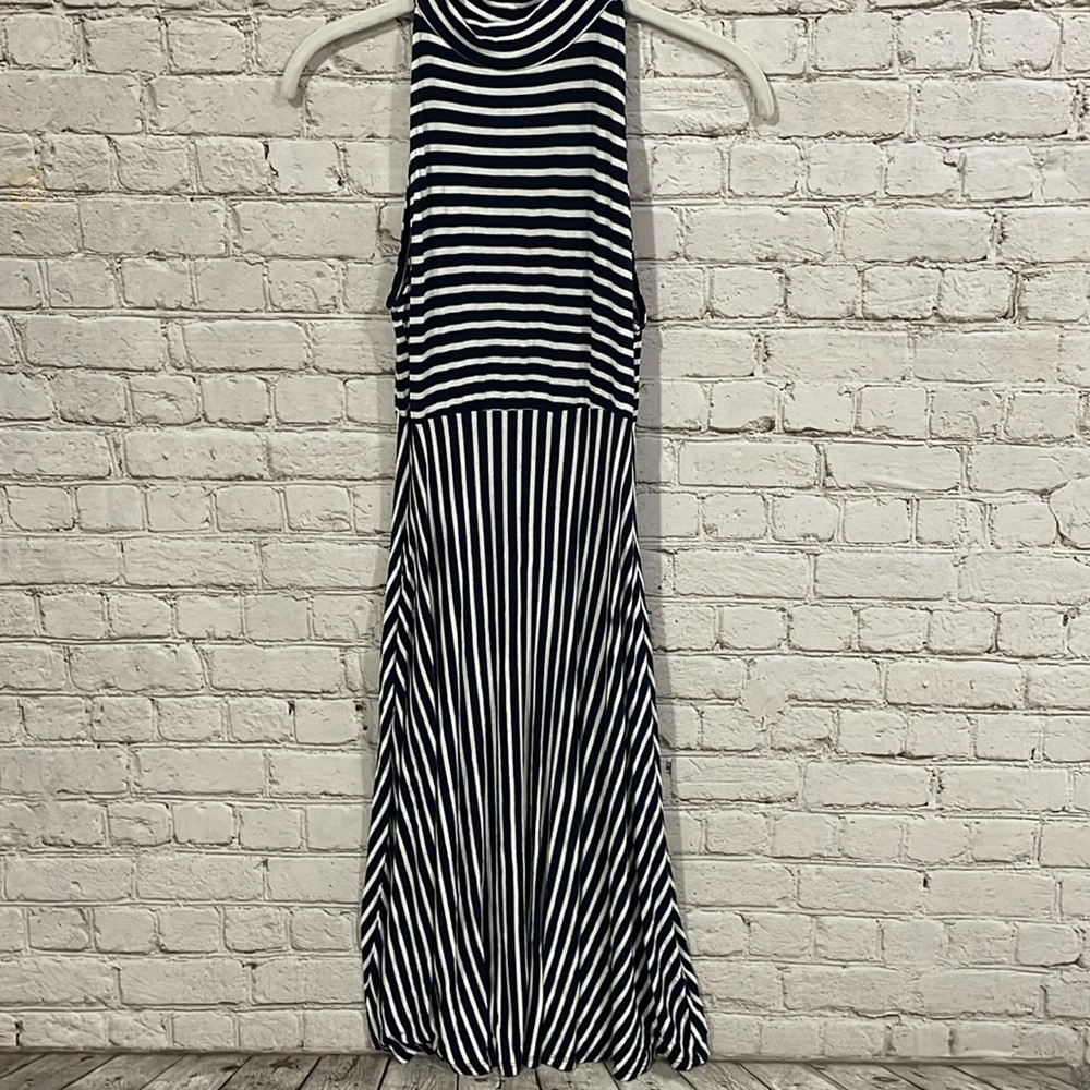 Hailey & Co Dress Small